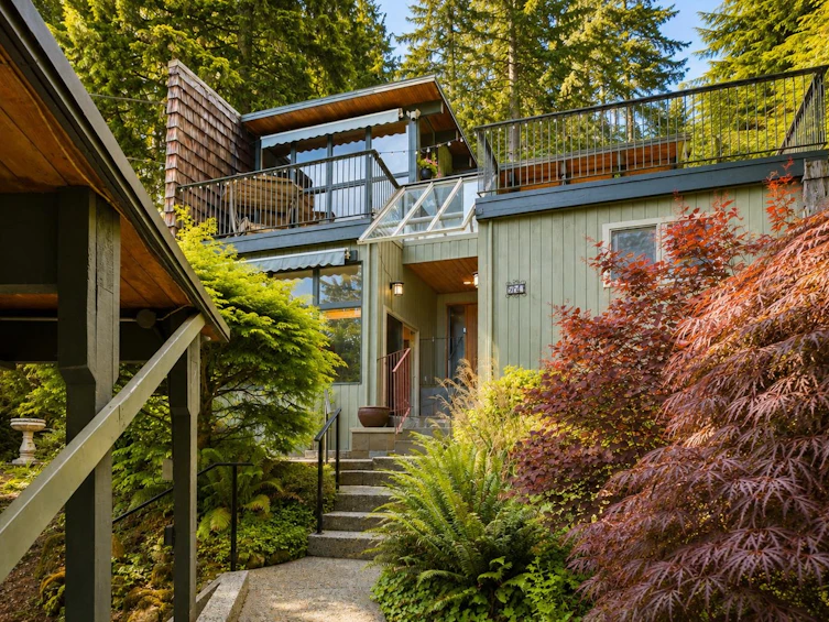 550 Ventura Crescent, North Vancouver, BC, V7N 3G9 - 4