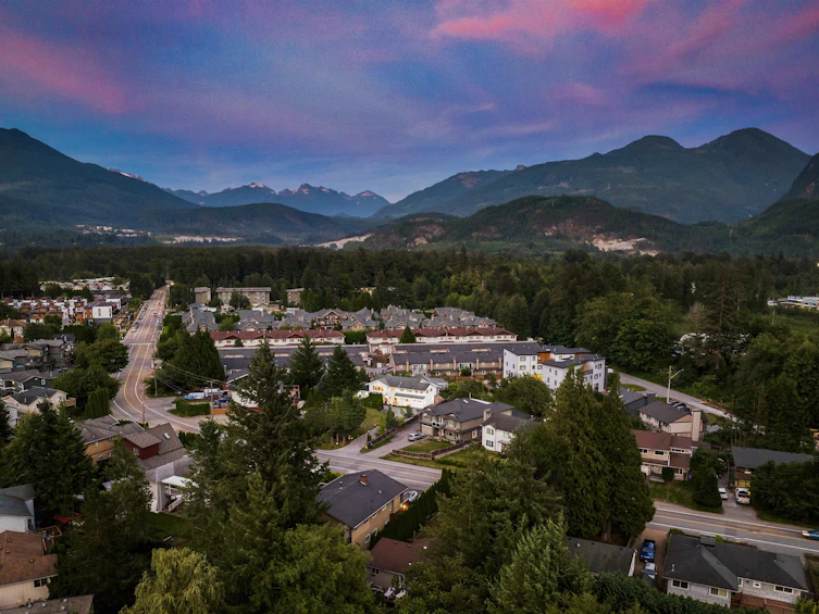 39726 Government Road, Squamish, BC, V8B 0G3 - 39