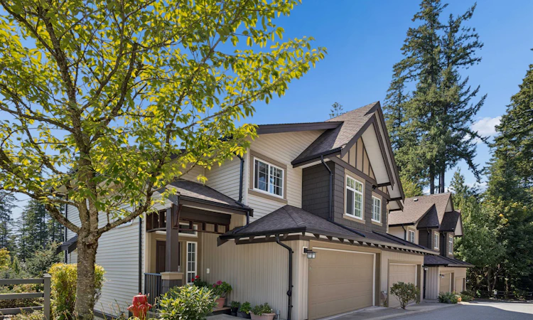 126-2200 Panorama Drive