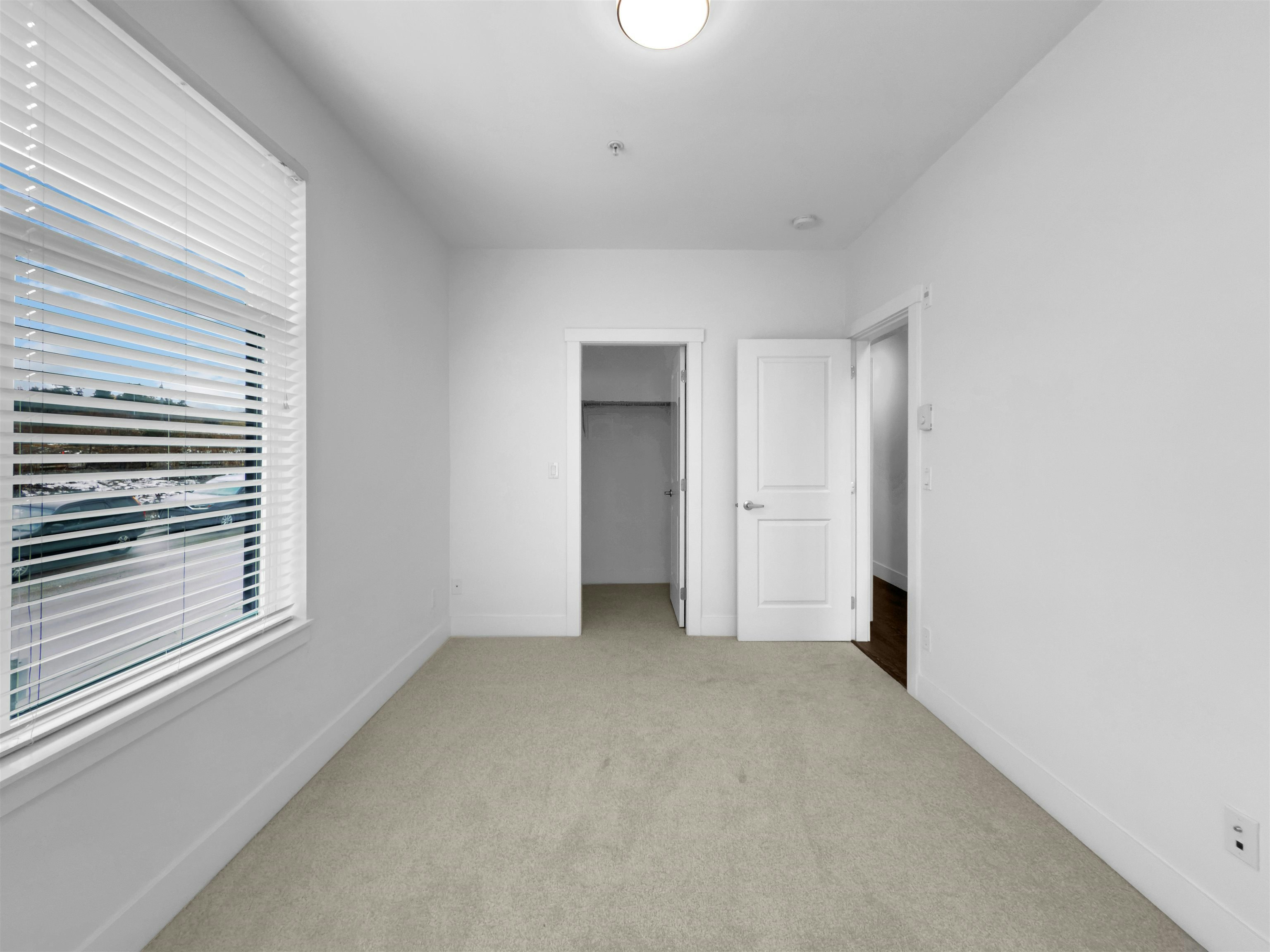 207-9983 E Barnston Drive, Surrey, BC, V4N 6T3 - 9