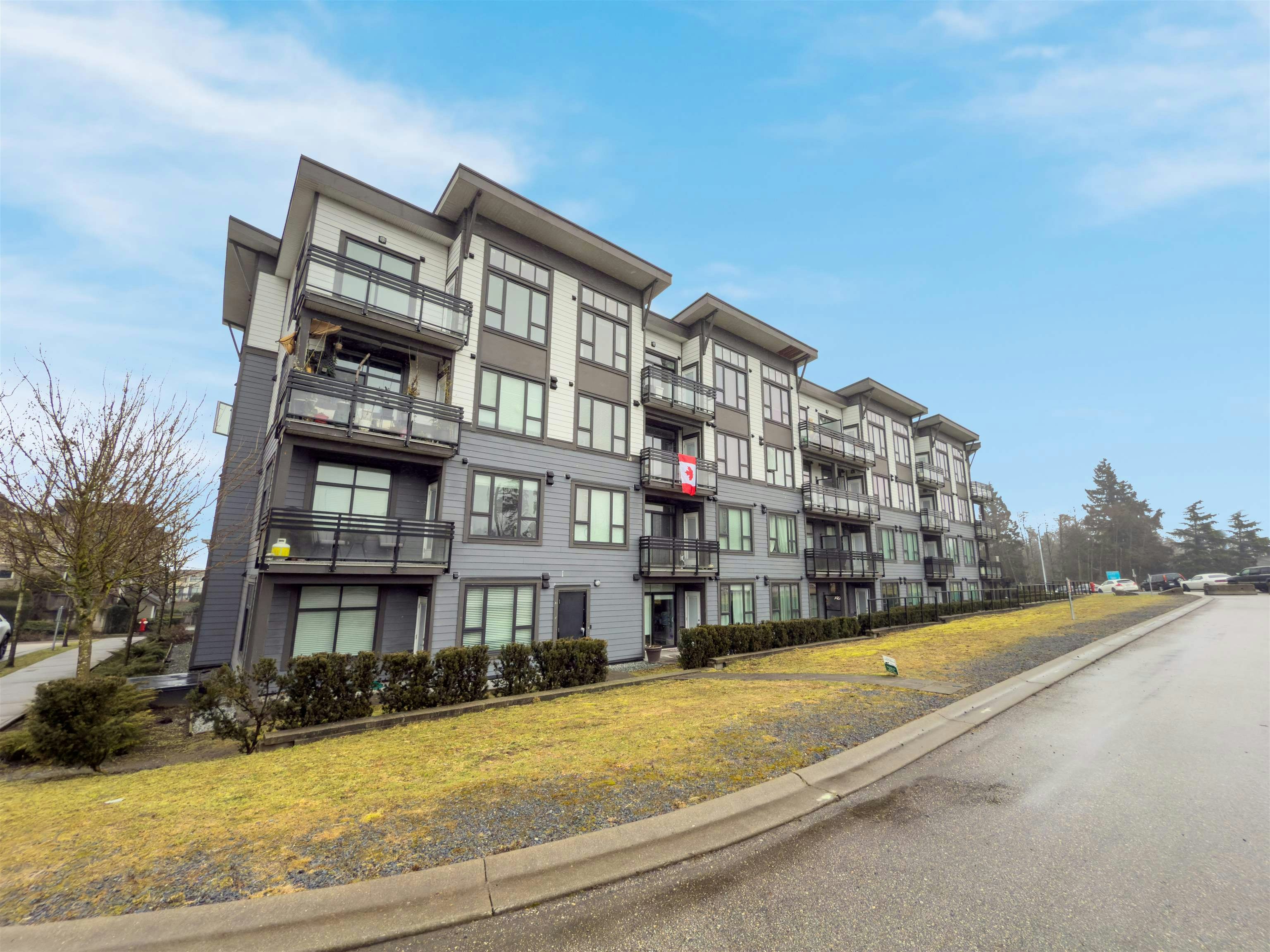 207-9983 E Barnston Drive, Surrey, BC, V4N 6T3 - 33