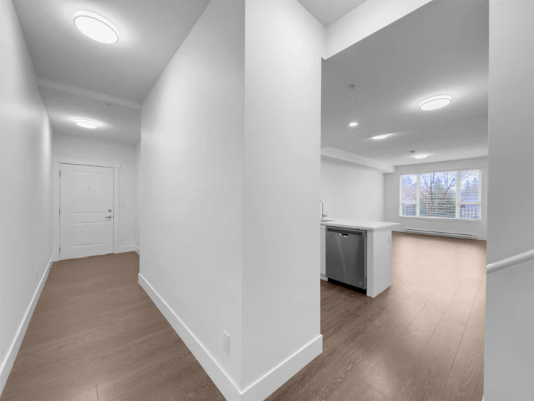 207-9983 E Barnston Drive, Surrey, BC, V4N 6T3 - 22
