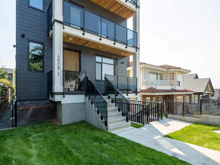 1-4828 Albert Street, Burnaby, BC, V5C 2H3 - 25