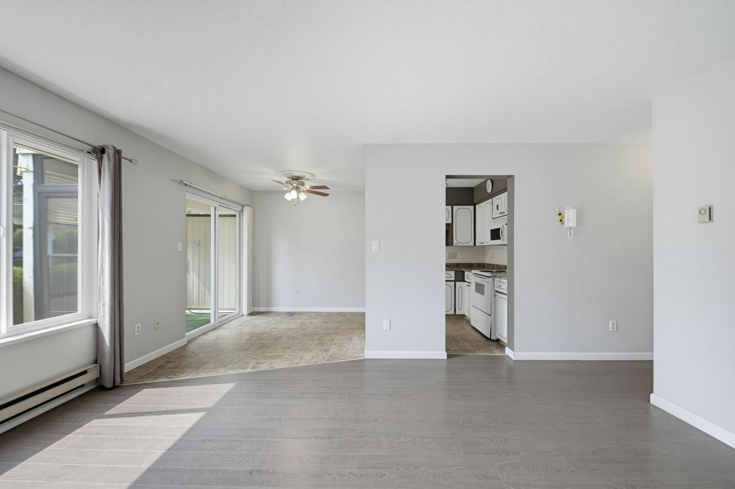 108-2853 W Bourquin Crescent, Abbotsford, BC, V2S 6H6 - 10