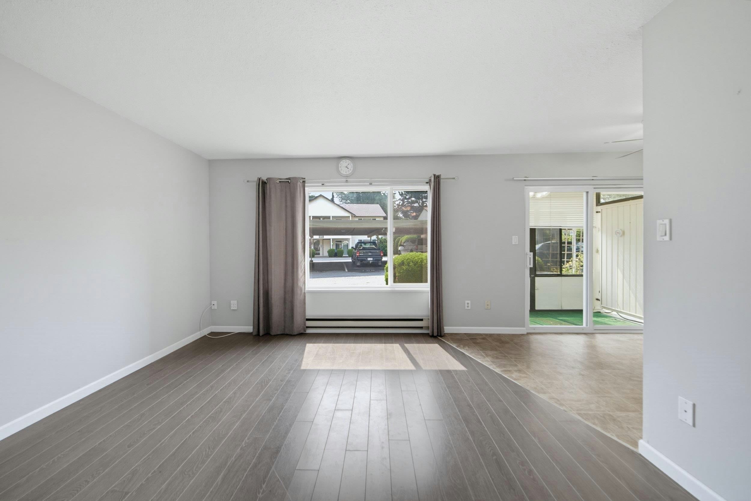 108-2853 W Bourquin Crescent, Abbotsford, BC, V2S 6H6 - 12