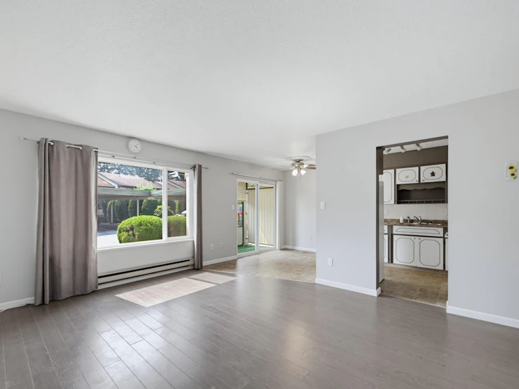 108-2853 W Bourquin Crescent, Abbotsford, BC, V2S 6H6 - 9