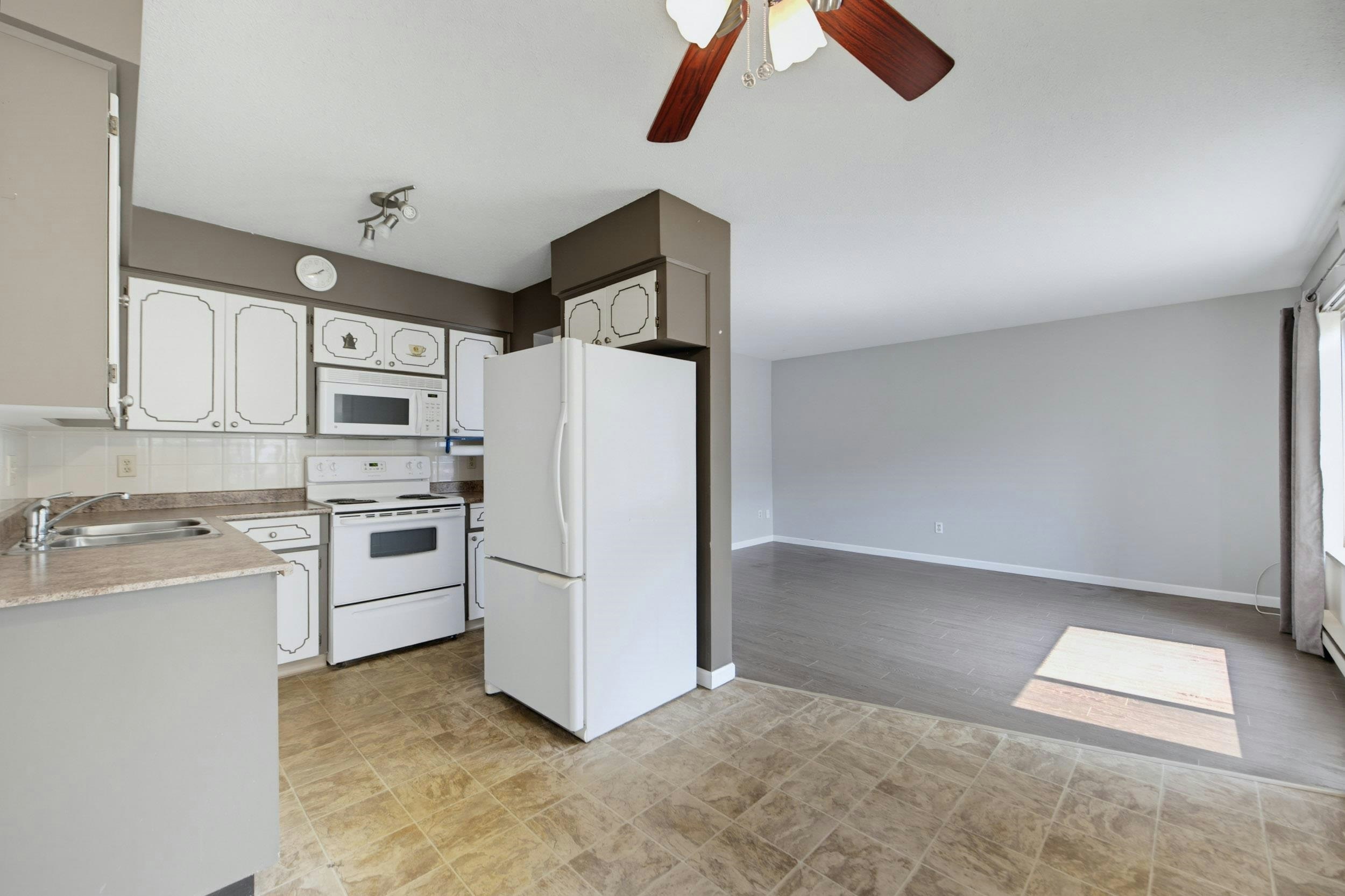 108-2853 W Bourquin Crescent, Abbotsford, BC, V2S 6H6 - 14