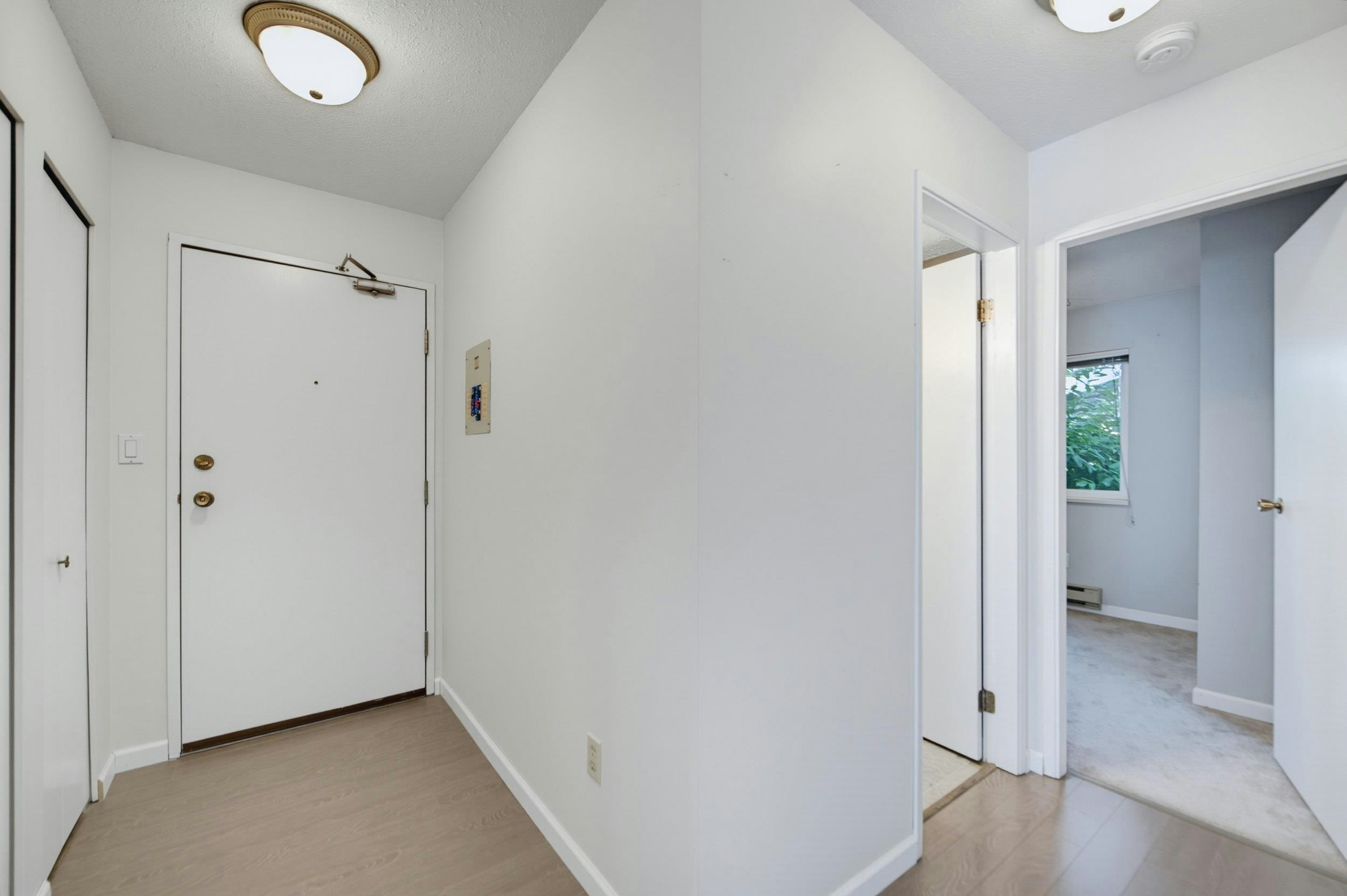 108-2853 W Bourquin Crescent, Abbotsford, BC, V2S 6H6 - 22