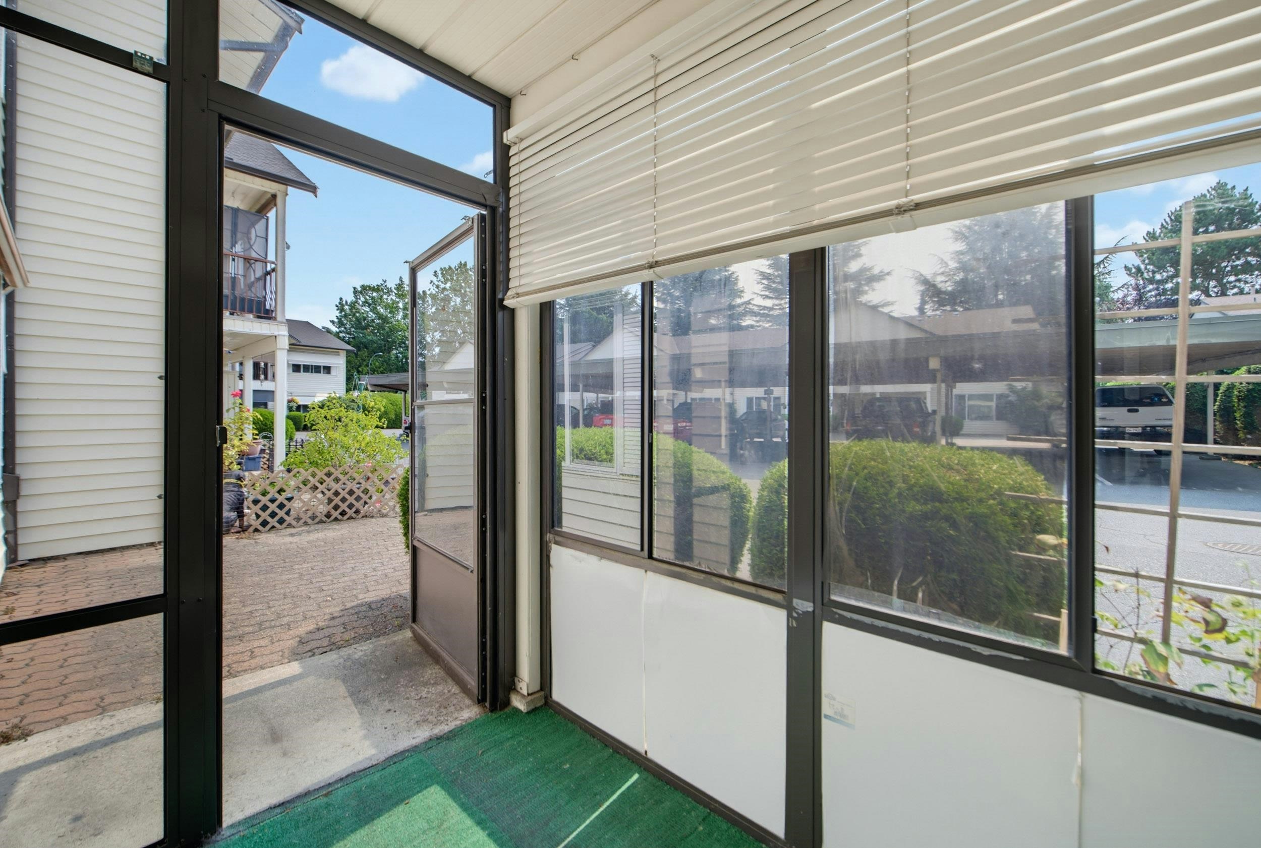 108-2853 W Bourquin Crescent, Abbotsford, BC, V2S 6H6 - 20