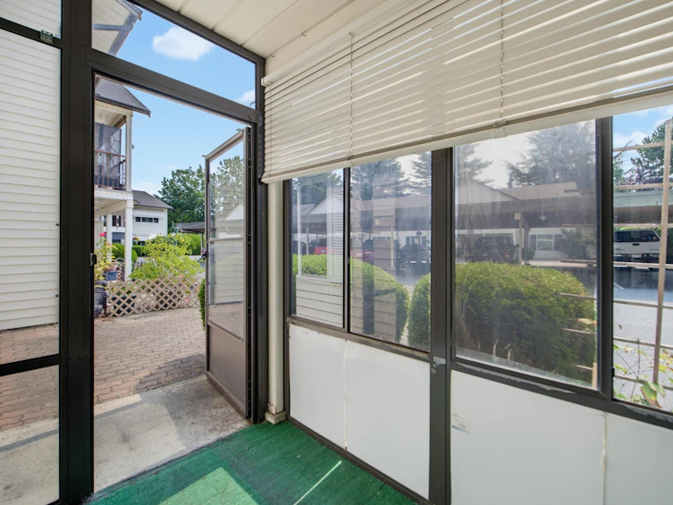 108-2853 W Bourquin Crescent, Abbotsford, BC, V2S 6H6 - 20