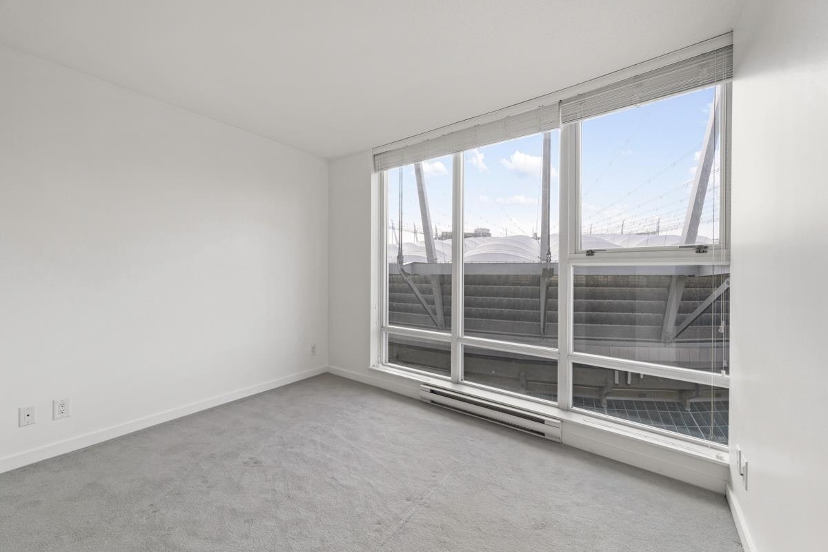 1503-111 W Georgia Street, Vancouver, BC, V6E 4M3 - 14