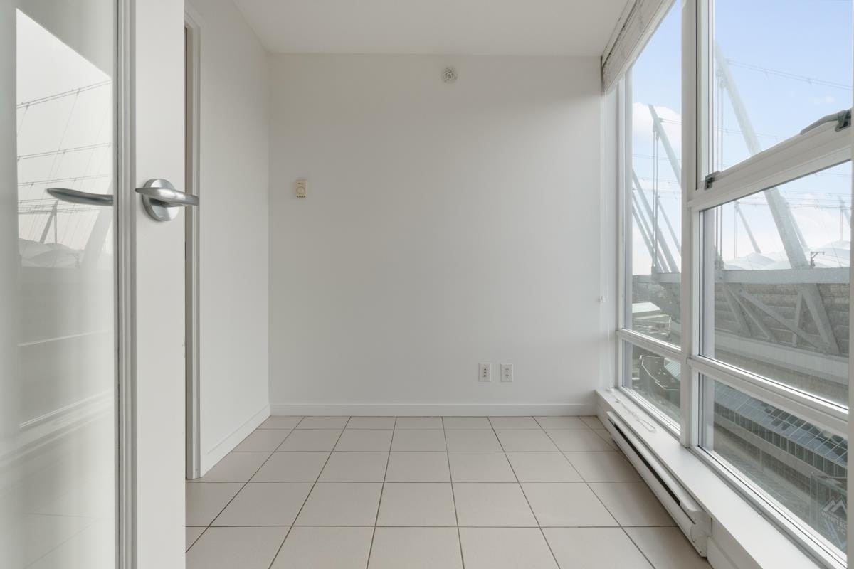 1503-111 W Georgia Street, Vancouver, BC, V6E 4M3 - 8