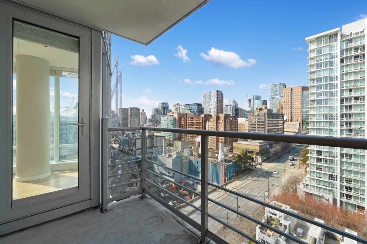1503-111 W Georgia Street, Vancouver, BC, V6E 4M3 - 10