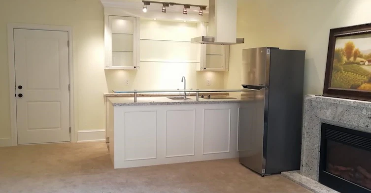 Basement-3025 W 37th Avenue, Vancouver, BC, V6N 2V1 - 2