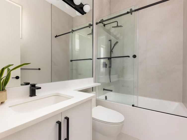 8060 Minler Road, Richmond, BC, V7C 3T7 - 21