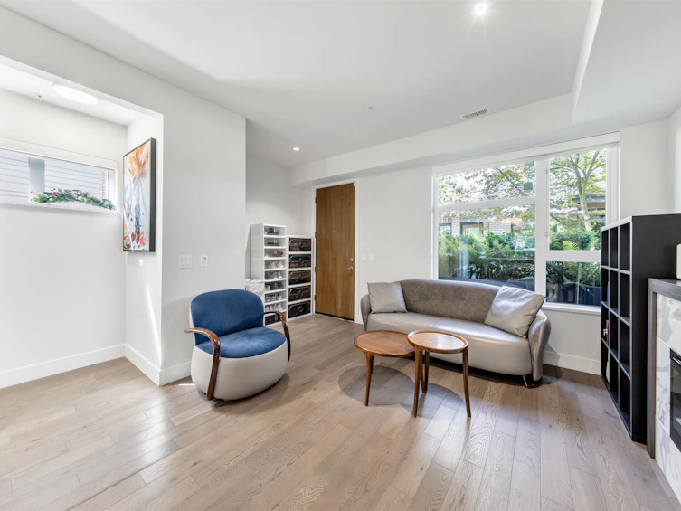 5490 Oak Street, Vancouver, BC, V6M 2V6 - 7