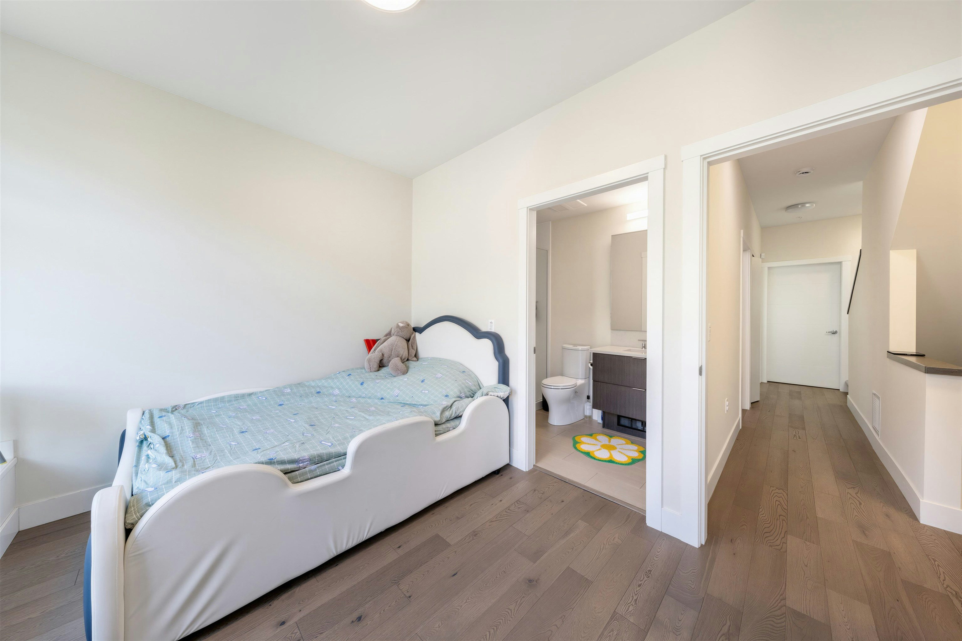 5490 Oak Street, Vancouver, BC, V6M 2V6 - 18