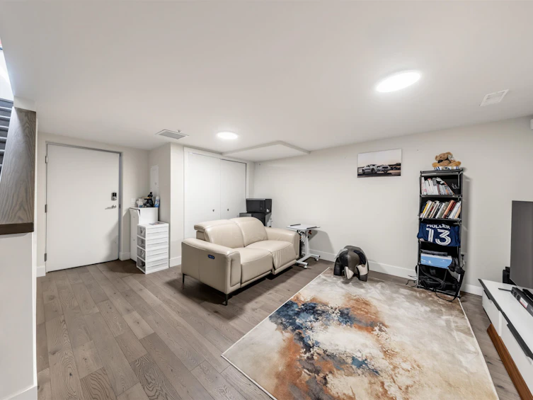 5490 Oak Street, Vancouver, BC, V6M 2V6 - 31