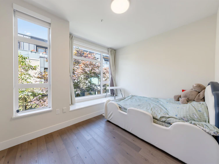 5490 Oak Street, Vancouver, BC, V6M 2V6 - 17