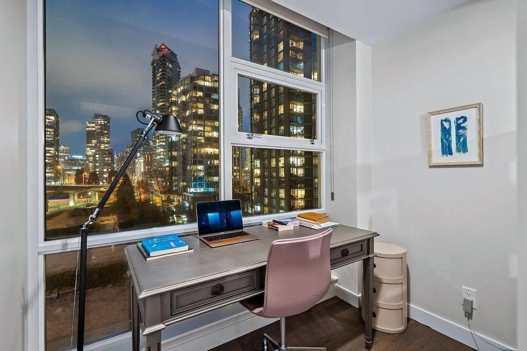 90X-638 Beach Crescent, Vancouver, BC, V6Z 3H4 - 6