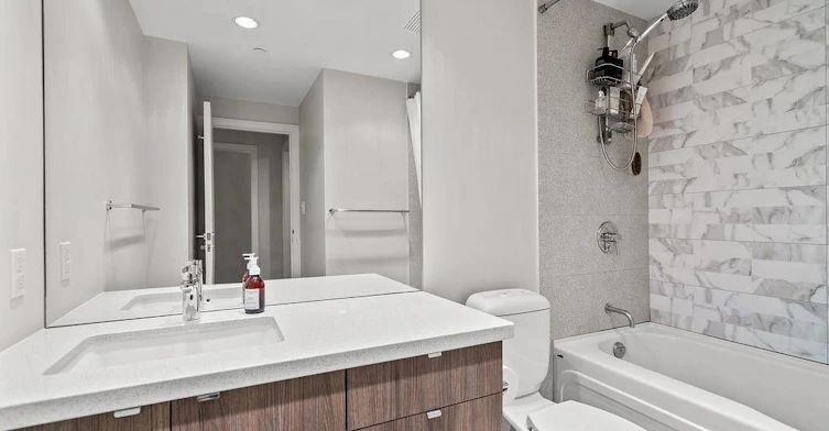 90X-638 Beach Crescent, Vancouver, BC, V6Z 3H4 - 9