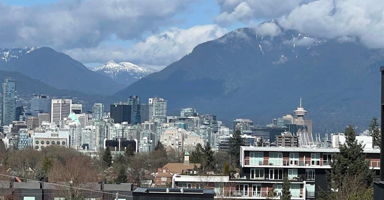 34-530 W 28th Avenue, Vancouver, BC, V5Z 2H1 - 2
