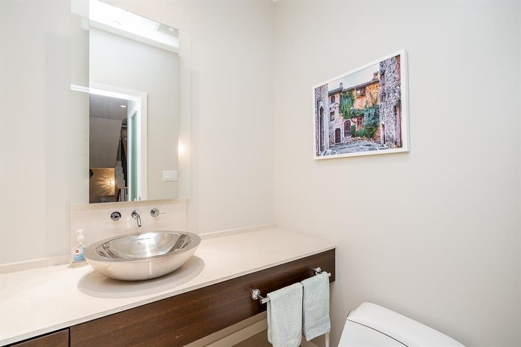 1163 W Cordova Street, Vancouver, BC, V6C 0A1 - 14