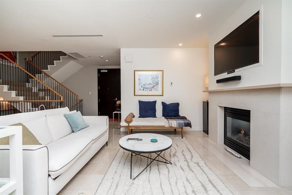 1163 W Cordova Street, Vancouver, BC, V6C 0A1 - 13