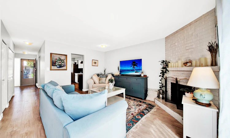 21-10680 Springmont Drive