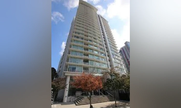 810-161 W Georgia Street