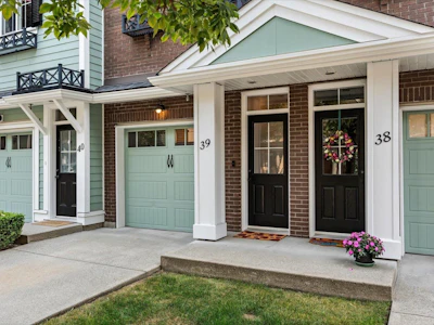 39-5805 Sappers Way - 3