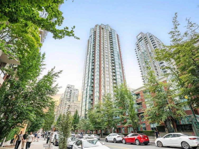 304-939 Homer Street, Vancouver, BC, V6B 2W6 - 16