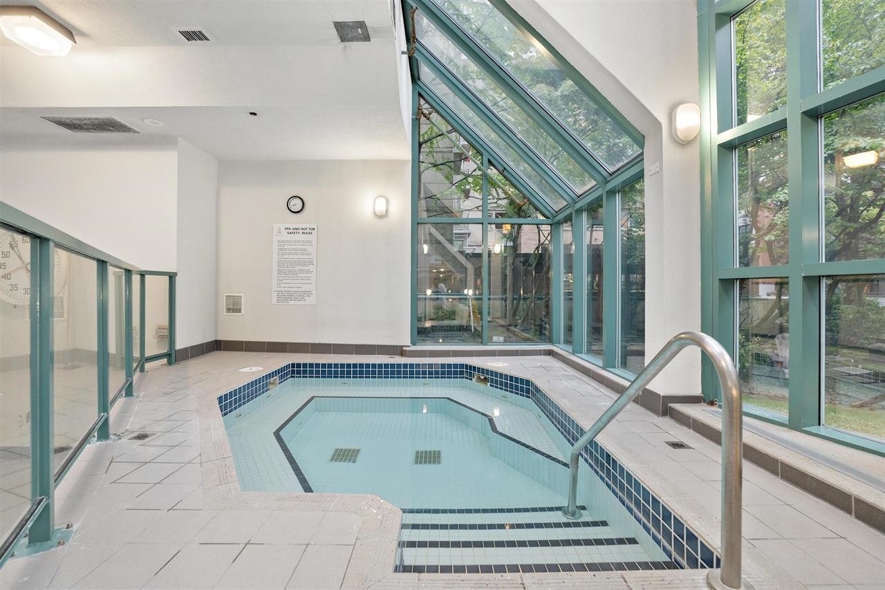 304-939 Homer Street, Vancouver, BC, V6B 2W6 - 12