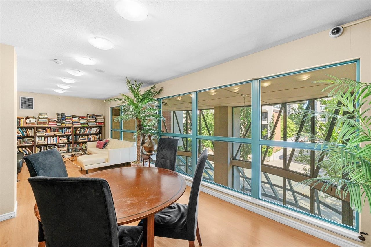 304-939 Homer Street, Vancouver, BC, V6B 2W6 - 8