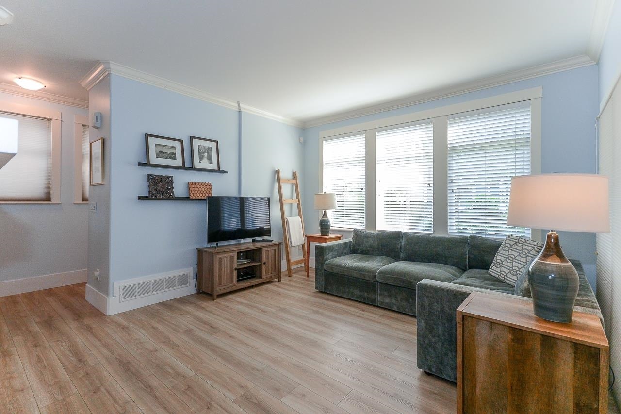 5-13160 Princess Street - 3