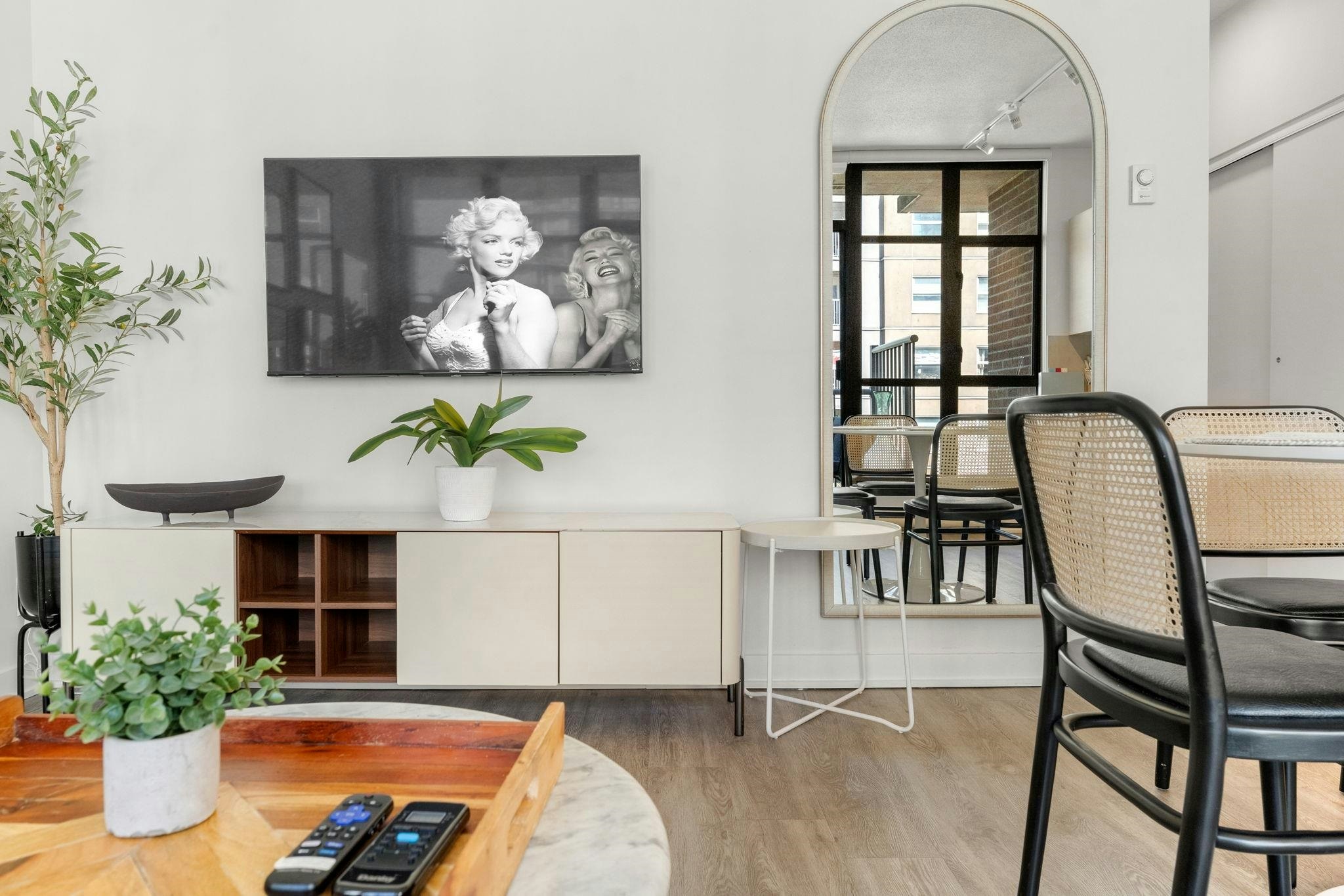 602-1249 Granville Street, Vancouver, BC, V6Z 1M5 - 2