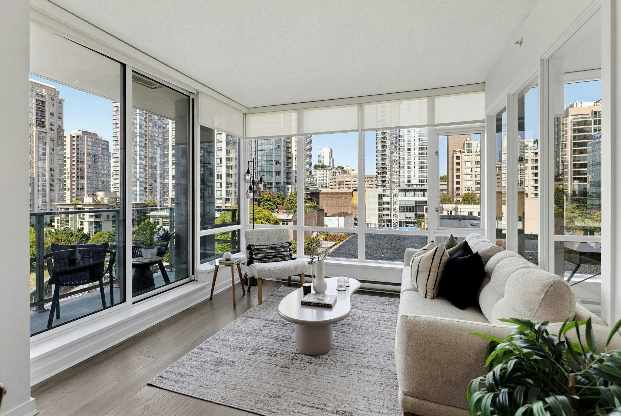 708-833 Homer Street - 2