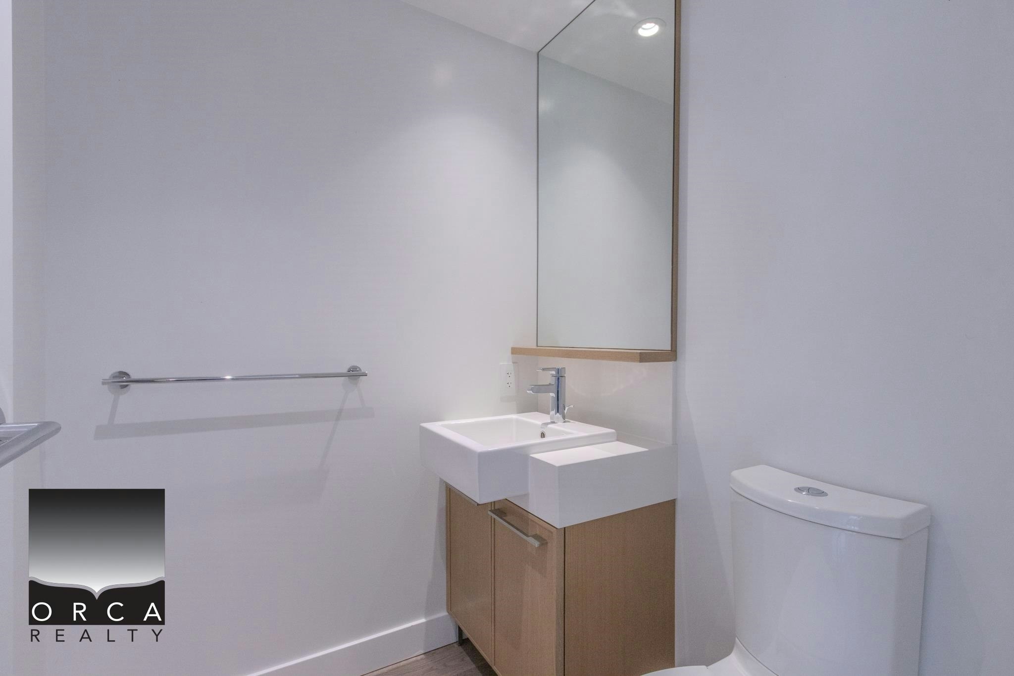 208-1055 Ridgewood Drive, North Vancouver, BC, V7R 0A6 - 18