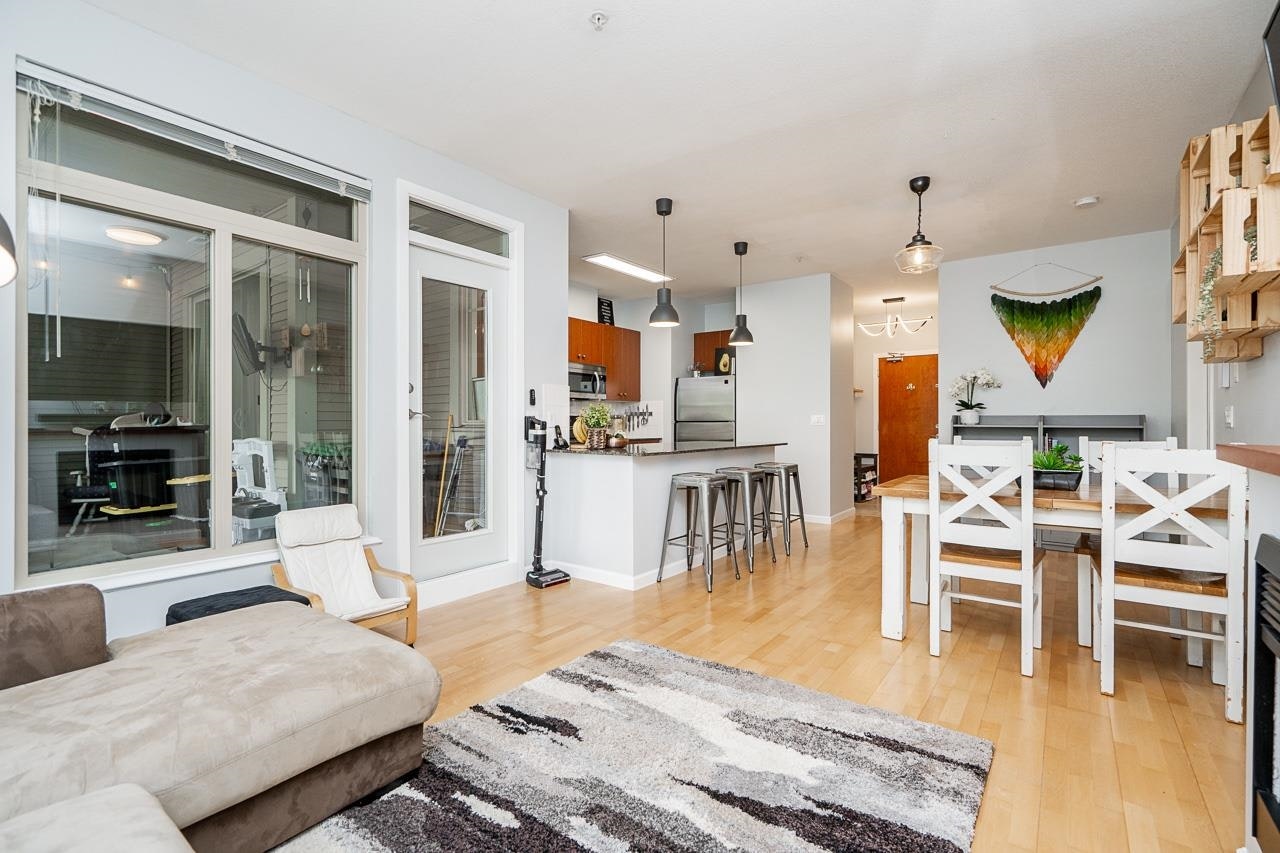 232-10180 153 Street, Surrey, BC, V3R 0B5