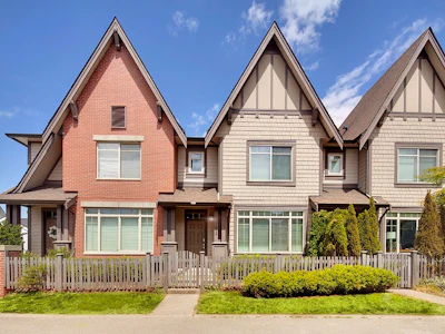 16439 24 Avenue - 3
