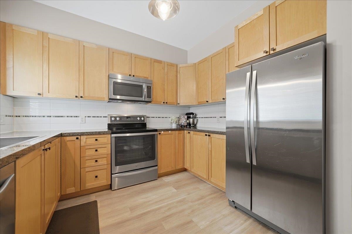 19-621 Langside Avenue - 4