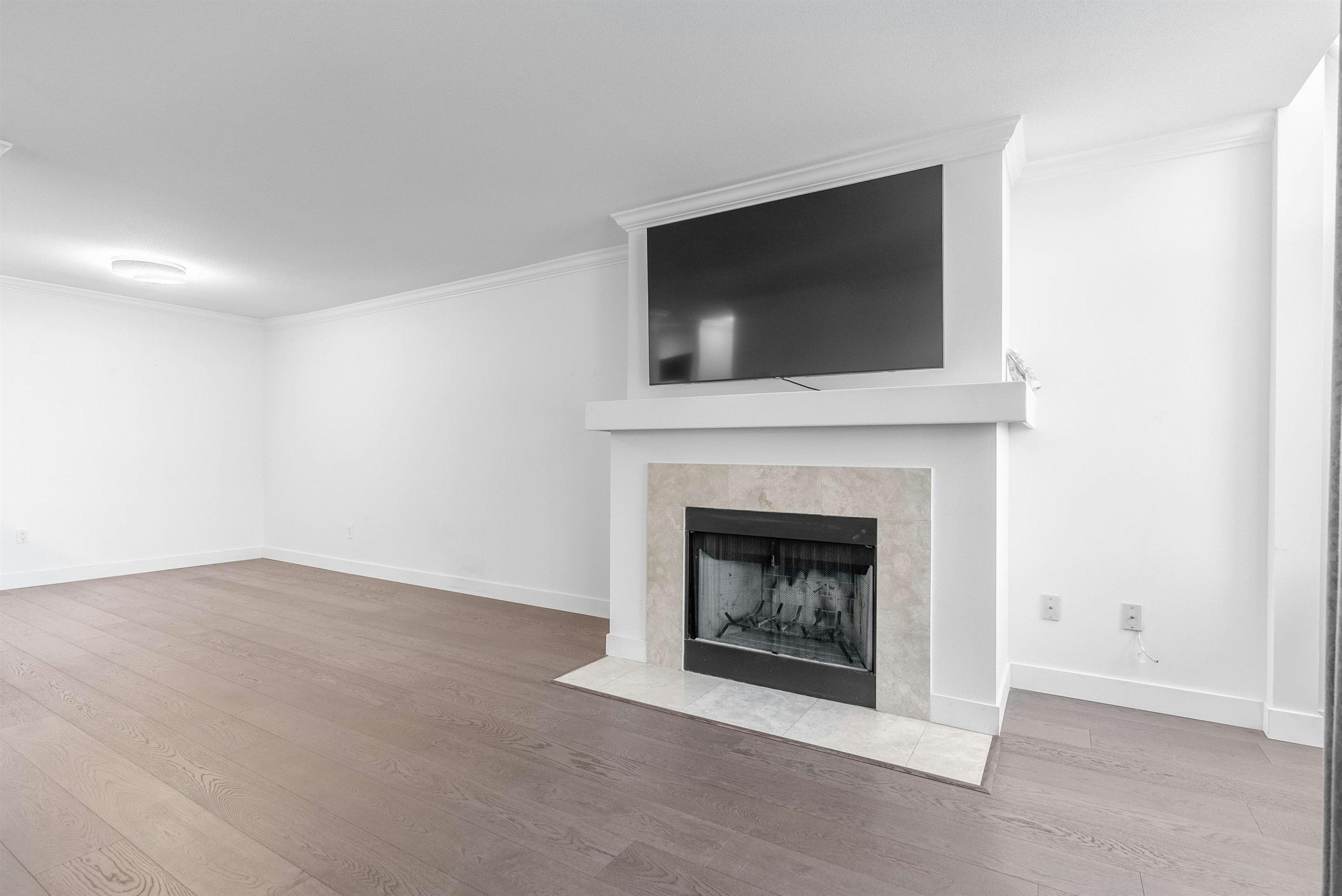 105-7471 Blundell Road - 4
