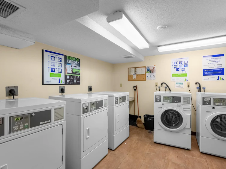 105-7471 Blundell Road, Richmond, BC, V6Y 1J6 - 23