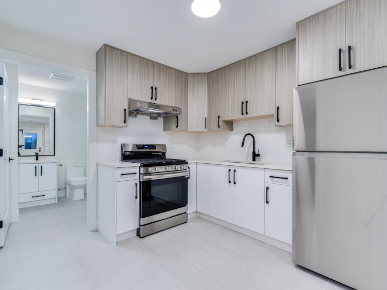 1-5461 Rhodes Street, Vancouver, BC, V5R 3P1 - 24