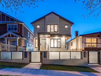 1-5461 Rhodes Street - 2