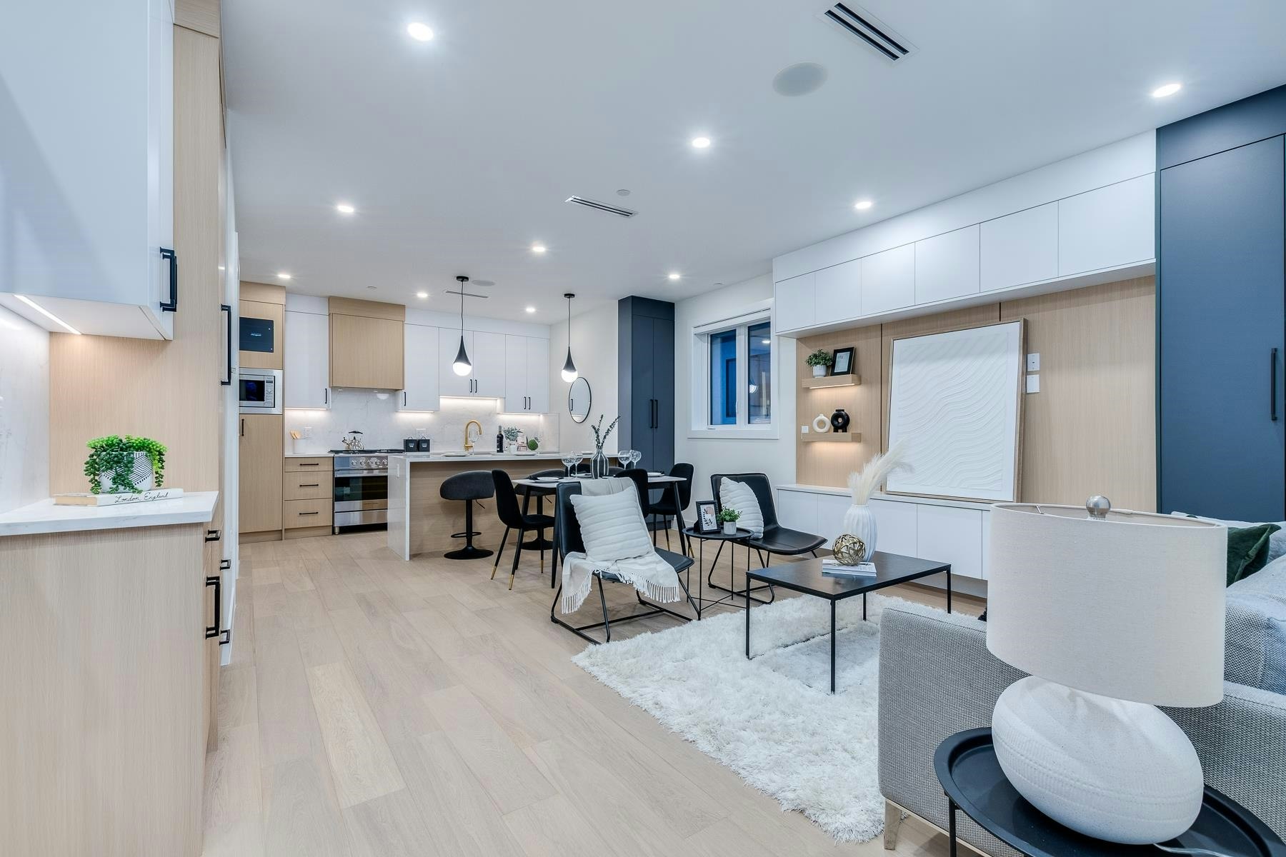 1-5461 Rhodes Street - 3