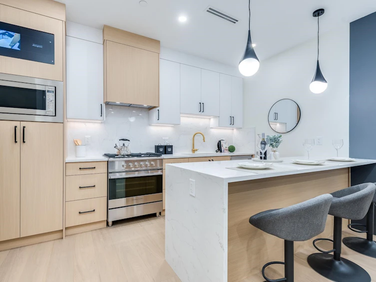 1-5461 Rhodes Street, Vancouver, BC, V5R 3P1 - 8