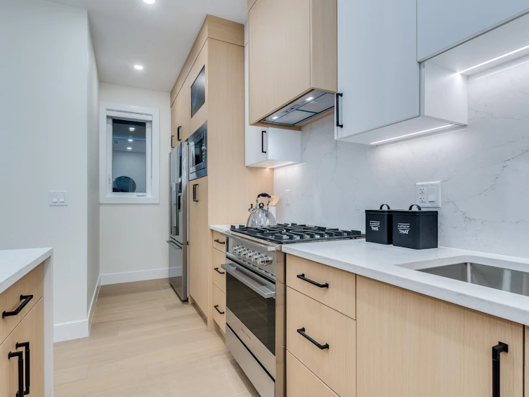 1-5461 Rhodes Street, Vancouver, BC, V5R 3P1 - 10
