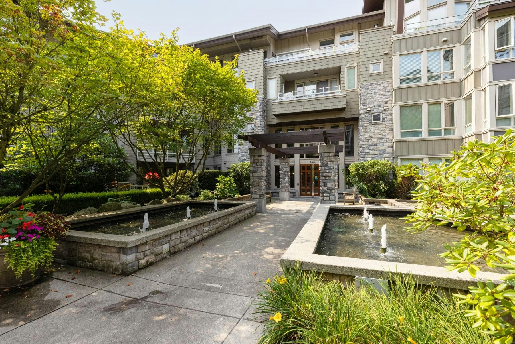 408-560 Ravenwoods Drive, North Vancouver, BC, V7G 2T3 - 24