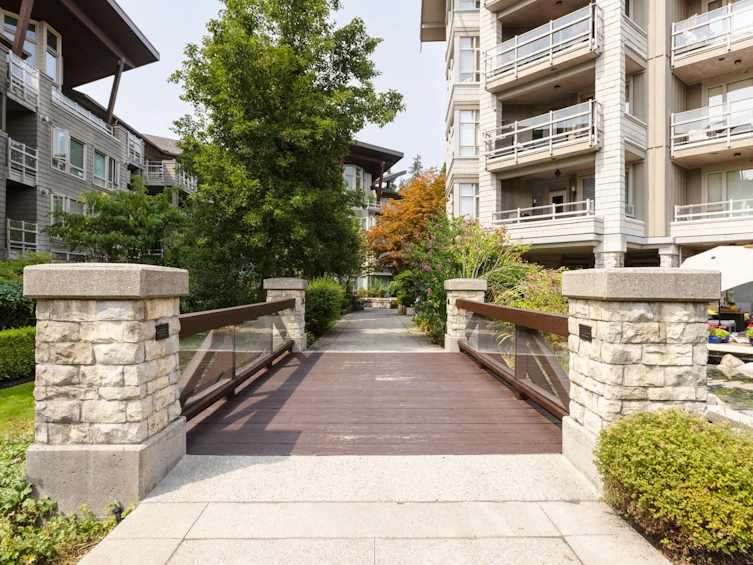 408-560 Ravenwoods Drive, North Vancouver, BC, V7G 2T3 - 26